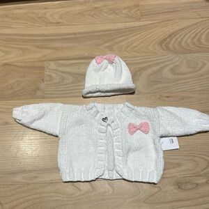 NWT Hearthside Handworks Baby Girl Hamd Knit Cardigan Bow Sweater Matching Hat